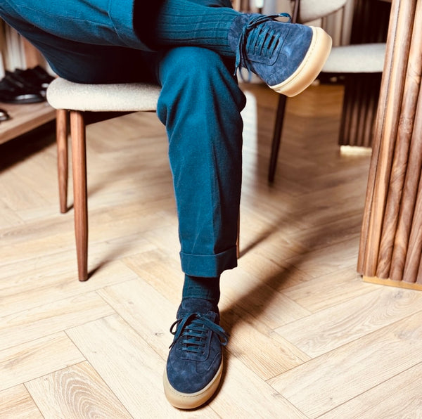 Volta Sneakers in Suede - Navy | Andrea Kosta