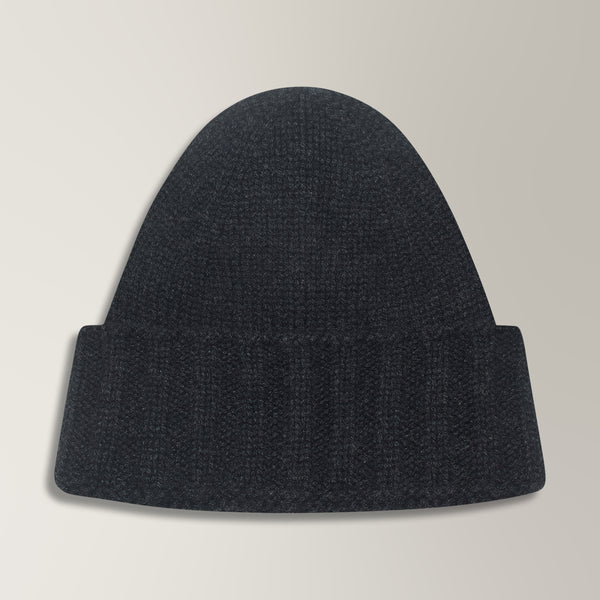 Beanie in Cashmere - Charcoal | Andrea Kosta