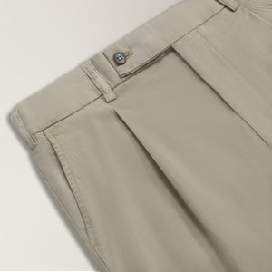 Siros Shorts in Cotton - Beige | Andrea Kosta 